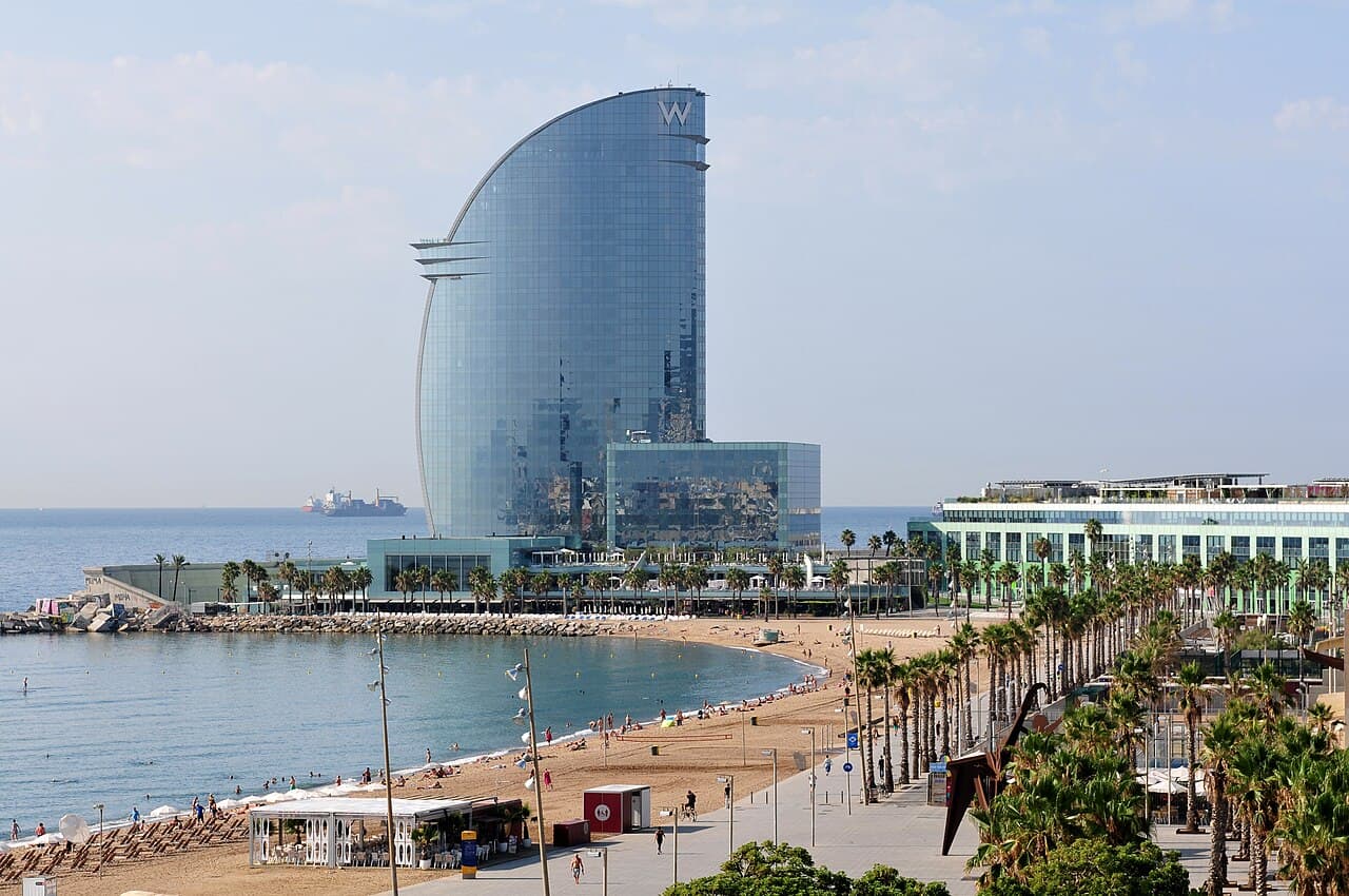 W Barcelona, Barcelona